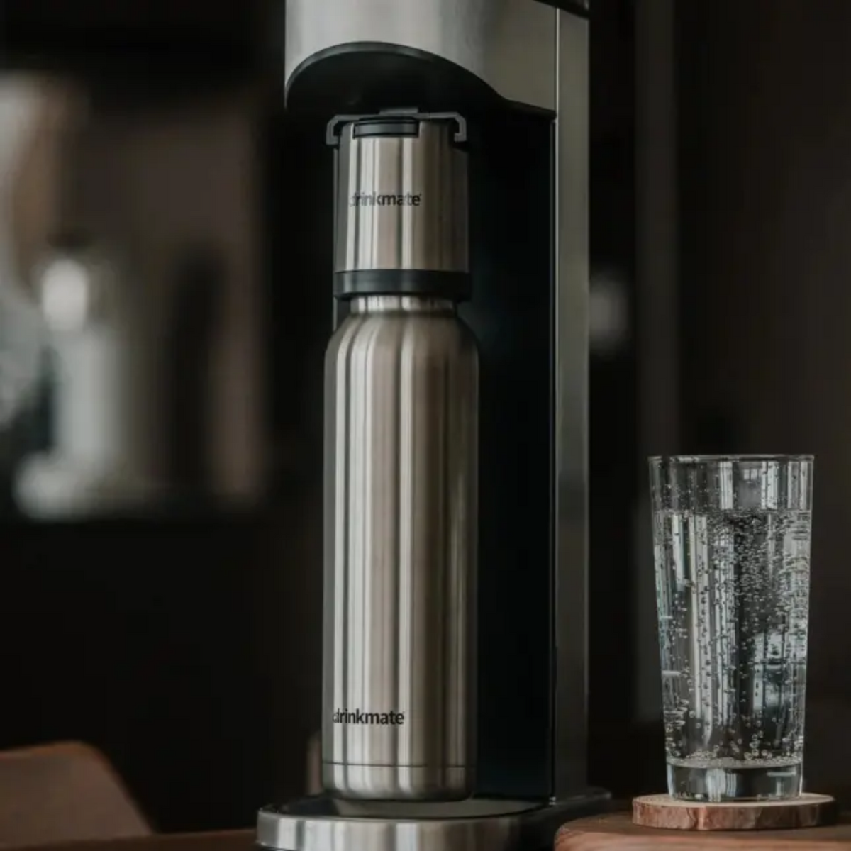 Drinkmate LUX Stainless Steel Sparkling Water and Soda Machine With CO₂ Cylinder